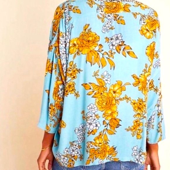 ANTHROPOLOGY ANDERSEN & LAUTH FLORAL KIMNO - Picture 2 of 5